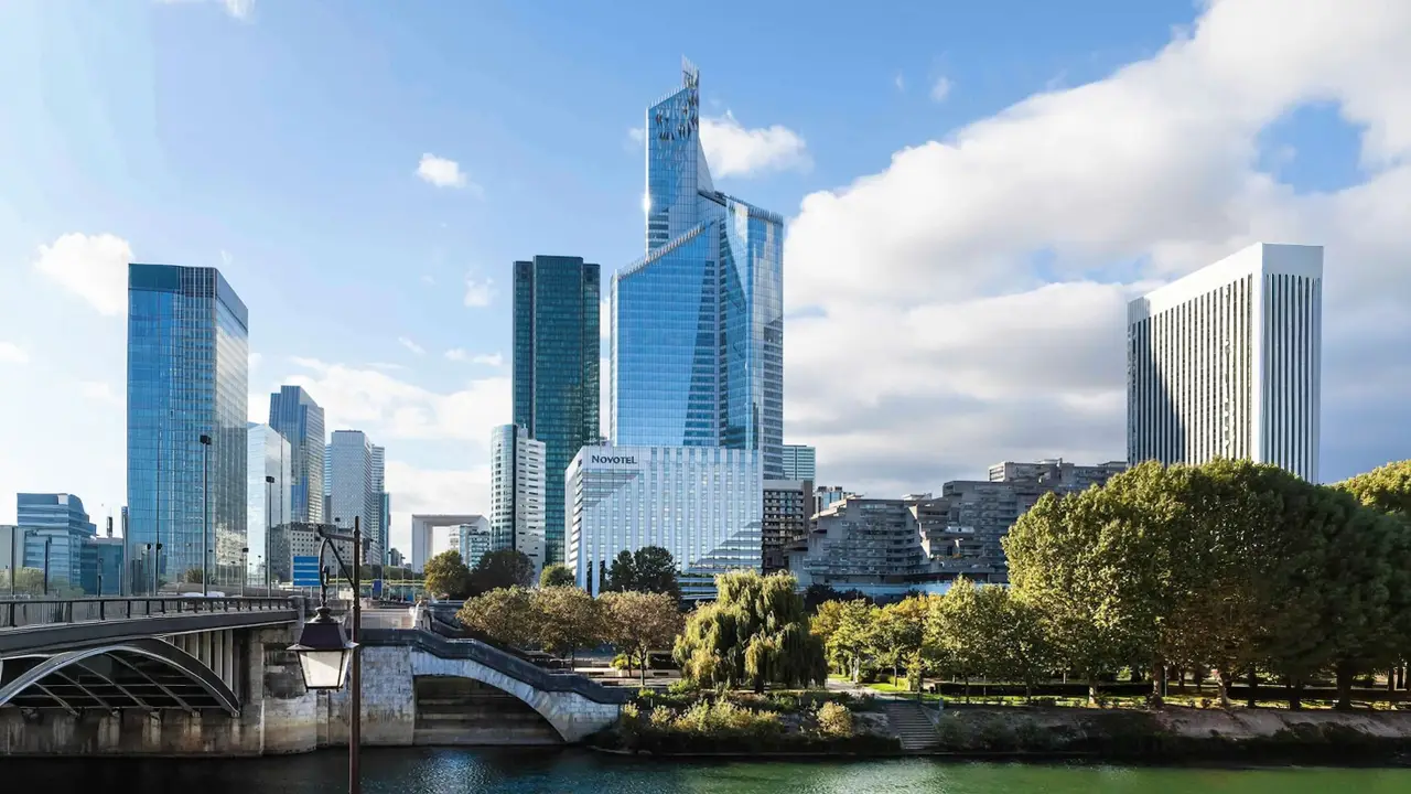 Novotel Paris La Defense Esplanade